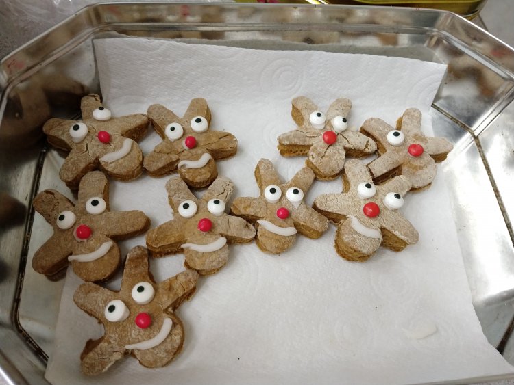 More cakes from Mrs Forrest